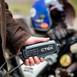 Miniaturebillede af CTEK CT5 Powersport EU batterilader lithium og LA batterier